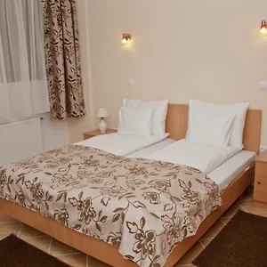 https://esprit-hotel-budapest.inbudapesthotels.com